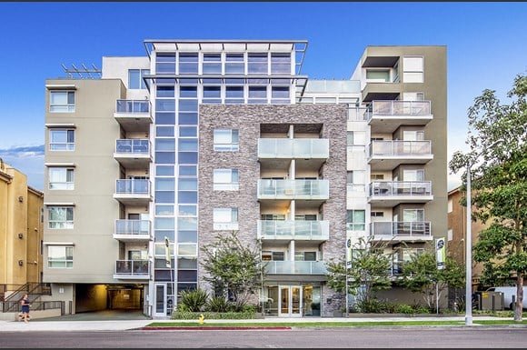 West-Los-Angeles-Apartments-NMS-1759-Beloit-Exterior